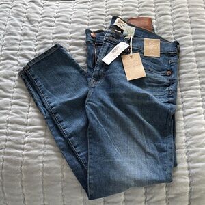 J Crew 9” High Rise Toothpick Jeans Size 29 NWT
